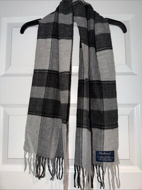 Vintage Cashmink Black/Gray Fringe Scarf